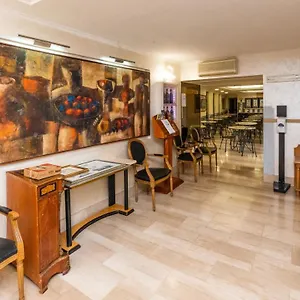 Ξενοδοχείο Center 2